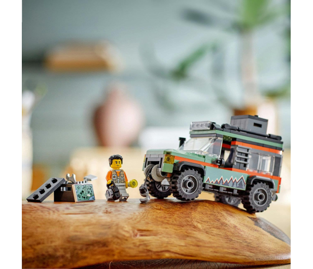 LEGO City 60447 Górska ciężarówka terenowa 4x4 - 1284111 - zdjęcie 15